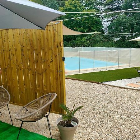 Au Mazet Du Parc Bed & Breakfast Ledenon Exterior photo