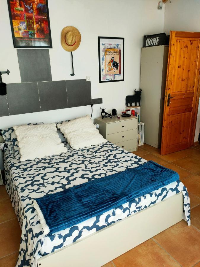 Au Mazet Du Parc Bed & Breakfast Ledenon Exterior photo